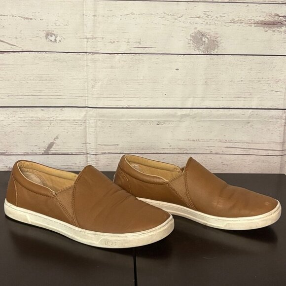 UGG Australia Casual Leather Slip On Sneakers Womens 8 - Picture 1 of 7